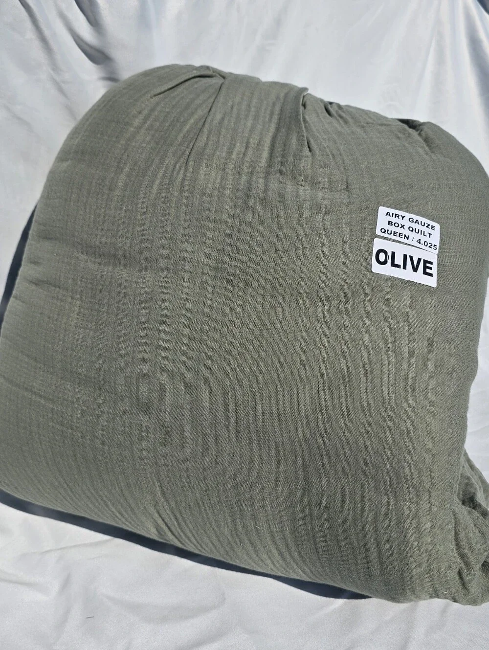 New! Quince Organic Luxury Airy Gauze Cotton Box Quilt Green Queen Olive Green